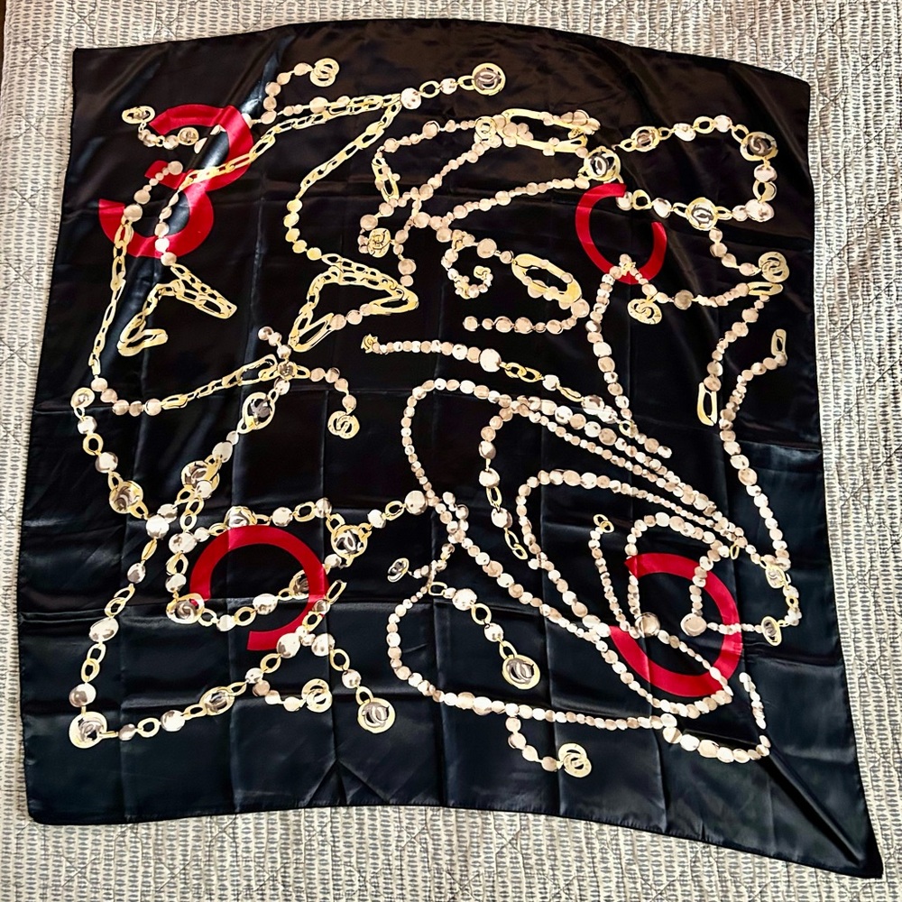Luxury Black and Gold Chain Print Scarf